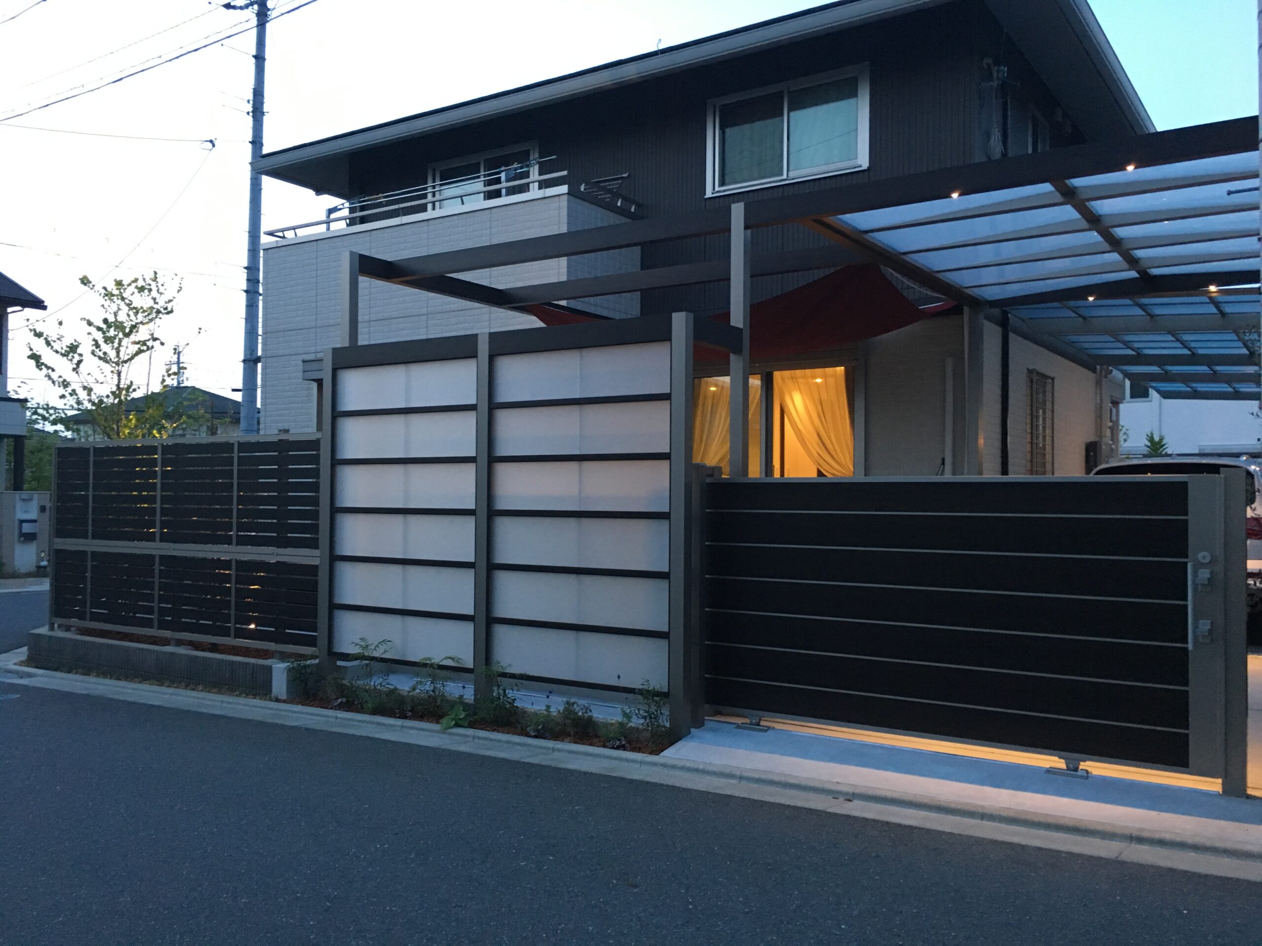 After夜_外観(右)